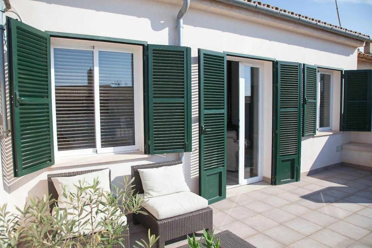 Villa Long House Ses Salines Ferienhaus
